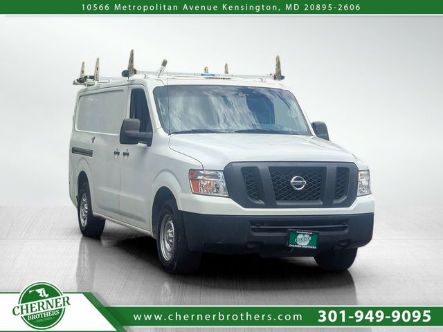 2016 Nissan NV SV