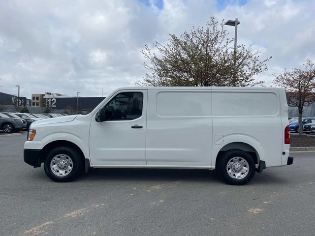 2016 Nissan NV SV