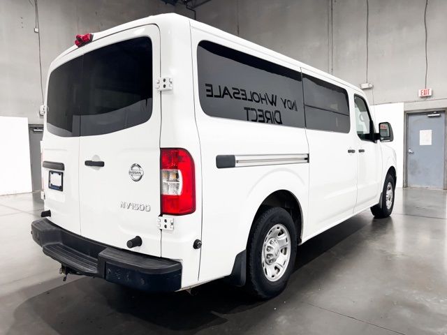 2016 Nissan NV SV