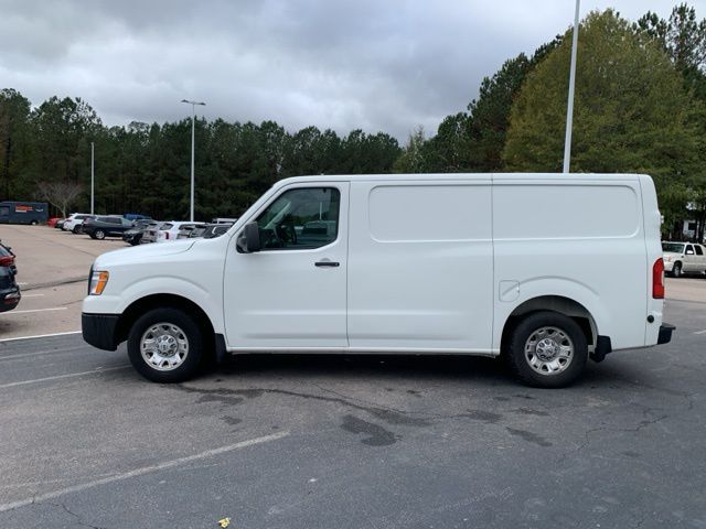 2016 Nissan NV SV