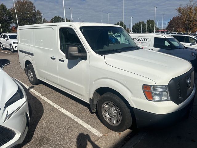 2016 Nissan NV SV