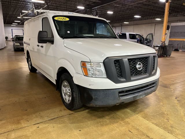 2016 Nissan NV SV