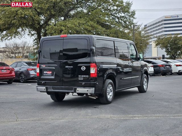 2016 Nissan NV SL