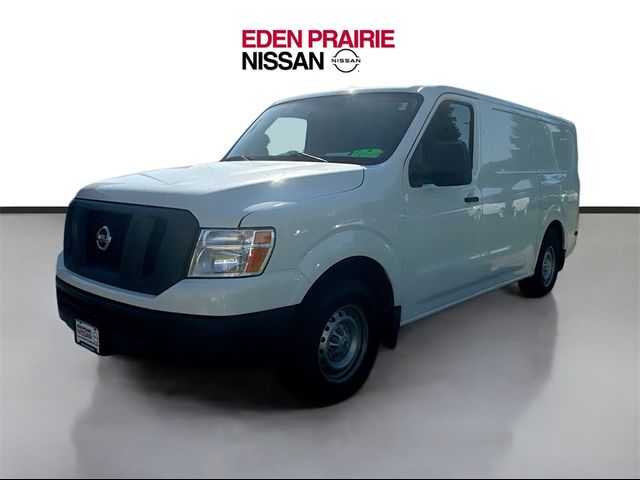 2016 Nissan NV SV