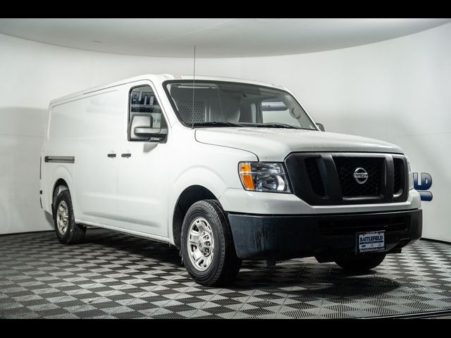 2016 Nissan NV SV