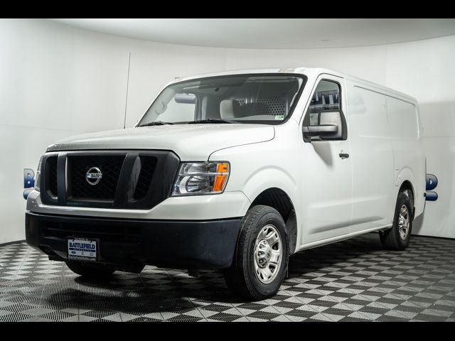 2016 Nissan NV SV