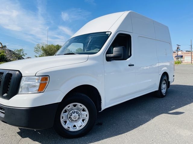 2016 Nissan NV SV