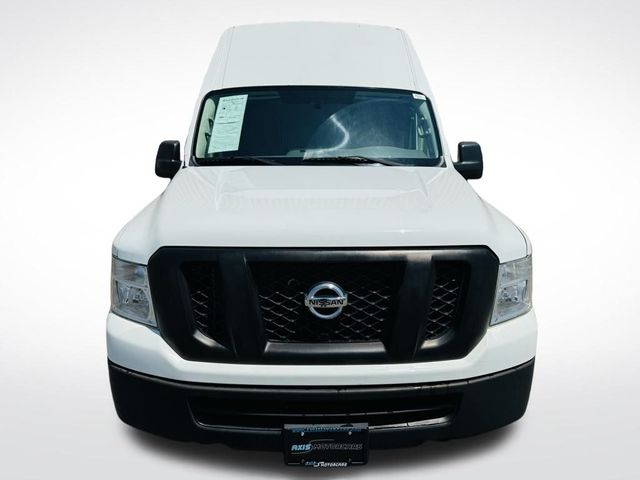 2016 Nissan NV SV