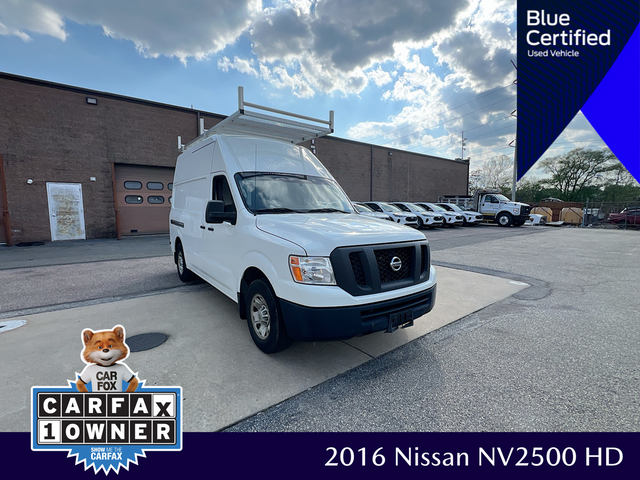 2016 Nissan NV SV