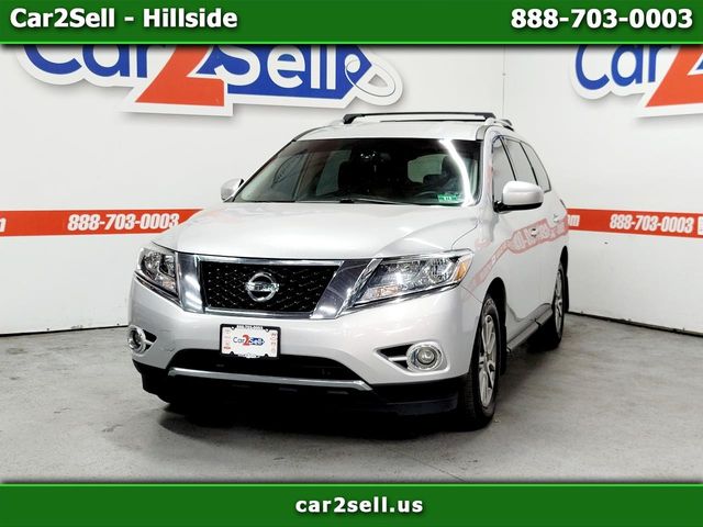 2016 Nissan Pathfinder SV