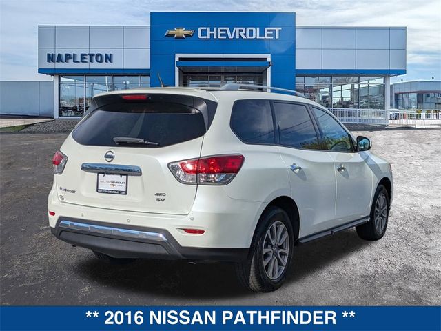 2016 Nissan Pathfinder SV