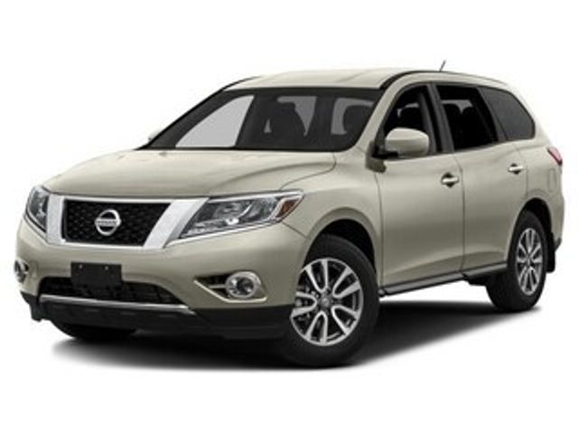 2016 Nissan Pathfinder SV