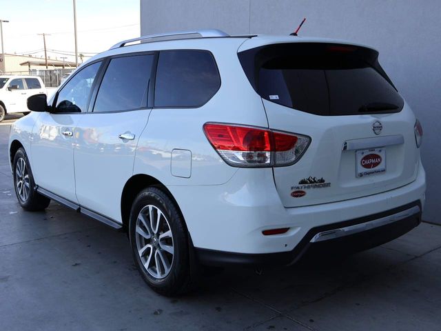 2016 Nissan Pathfinder S