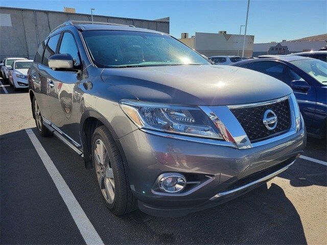 2016 Nissan Pathfinder Platinum