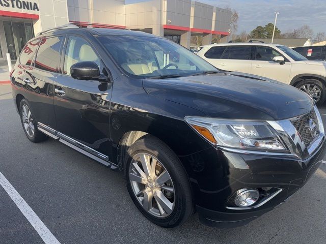 2016 Nissan Pathfinder Platinum