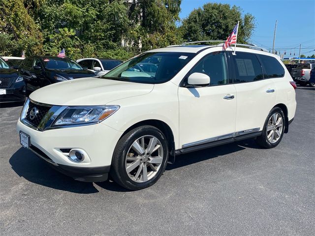 2016 Nissan Pathfinder Platinum