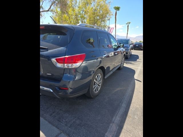 2016 Nissan Pathfinder S