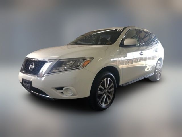 2016 Nissan Pathfinder S