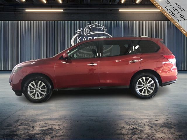 2016 Nissan Pathfinder S