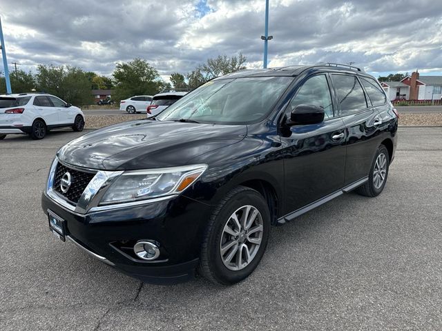 2016 Nissan Pathfinder S