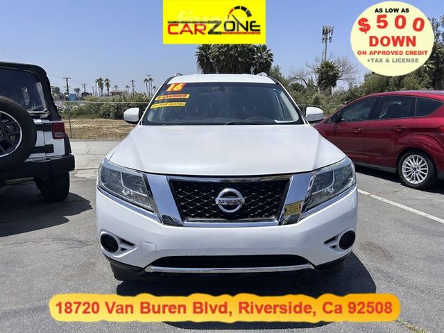 2016 Nissan Pathfinder S