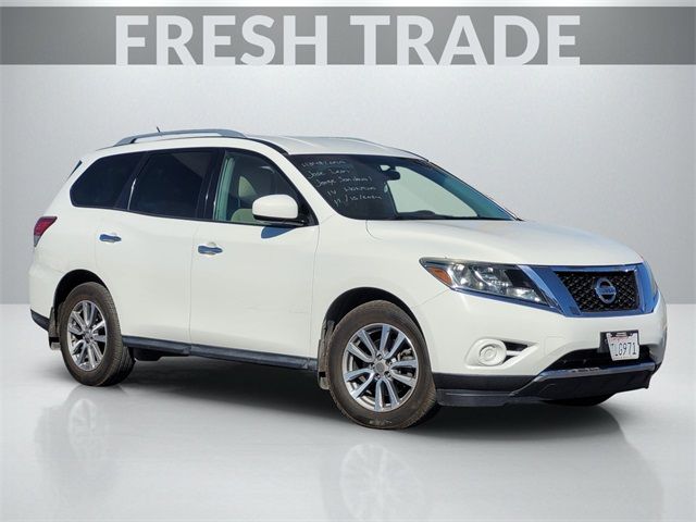 2016 Nissan Pathfinder S