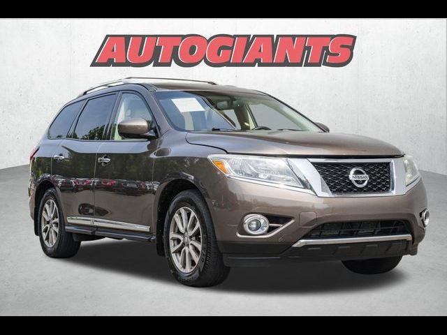 2016 Nissan Pathfinder SL