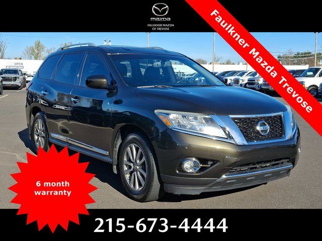 2016 Nissan Pathfinder SL