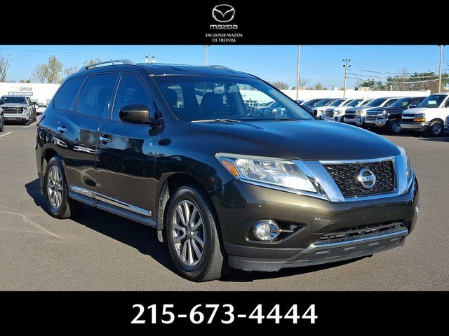 2016 Nissan Pathfinder SL