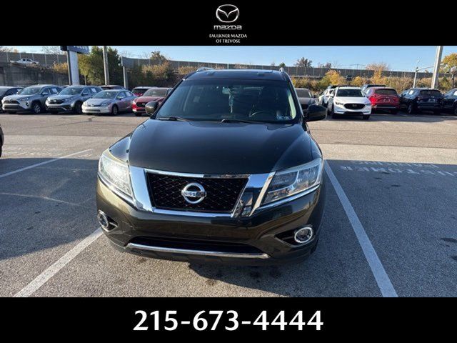 2016 Nissan Pathfinder SL