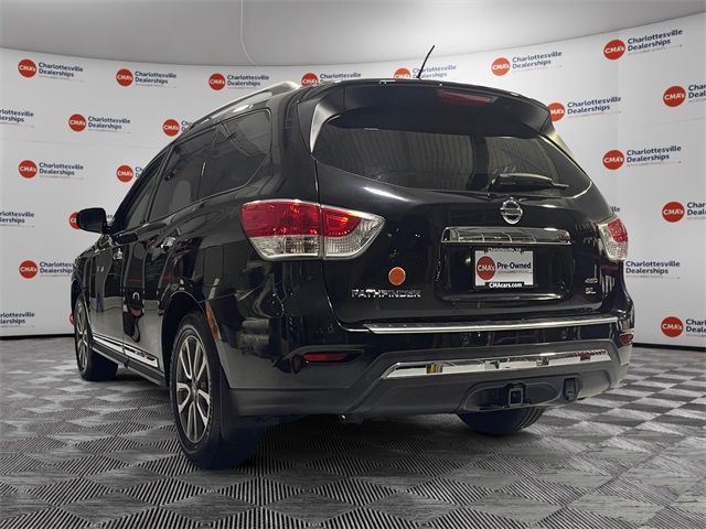 2016 Nissan Pathfinder SL