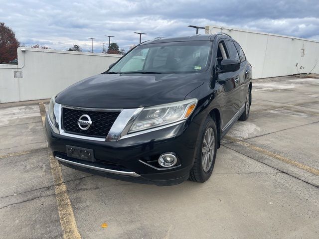 2016 Nissan Pathfinder SL