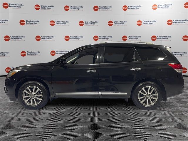 2016 Nissan Pathfinder SL