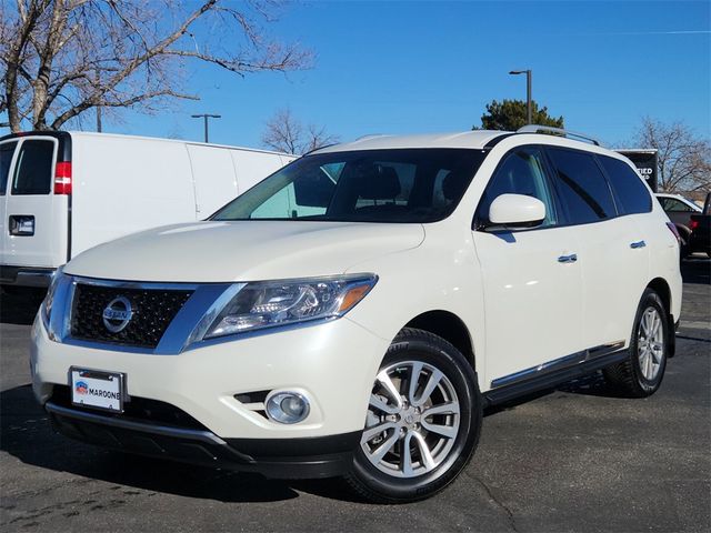 2016 Nissan Pathfinder SL