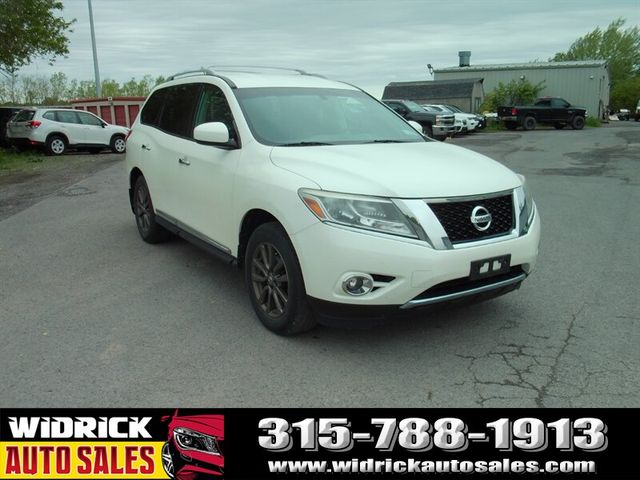 2016 Nissan Pathfinder SL