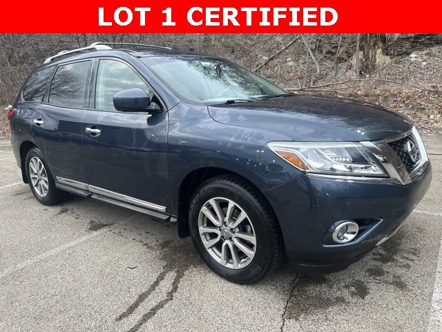 2016 Nissan Pathfinder SL