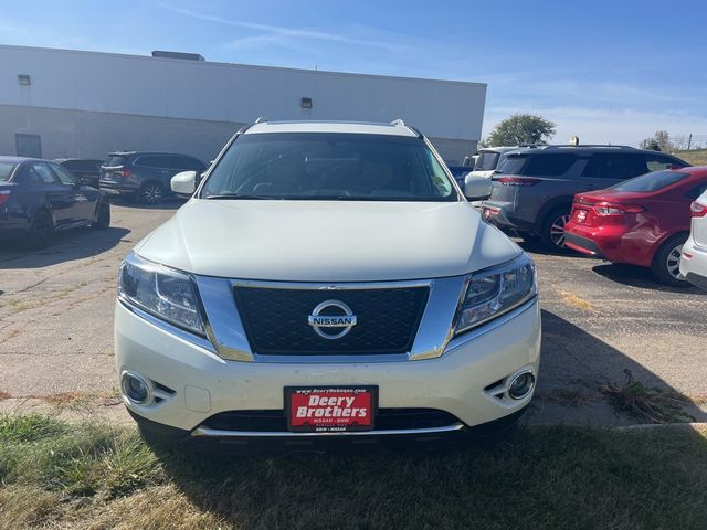 2016 Nissan Pathfinder SL