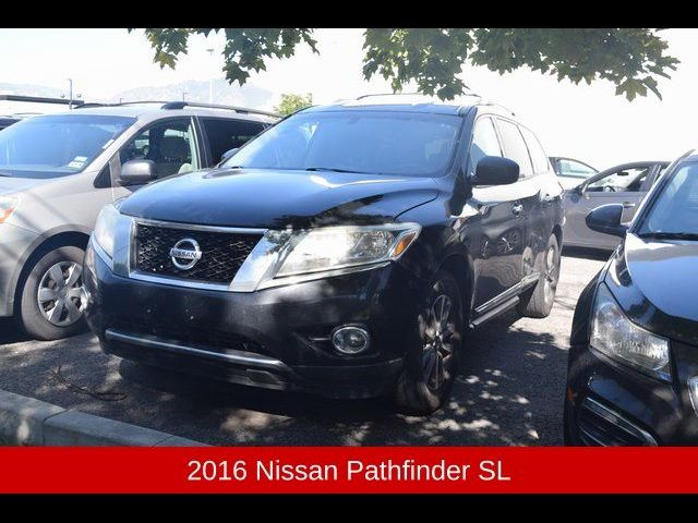 2016 Nissan Pathfinder SL