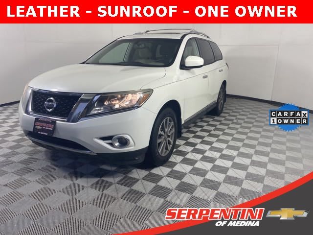 2016 Nissan Pathfinder SL