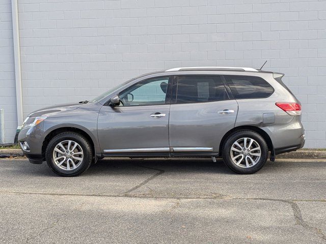 2016 Nissan Pathfinder SL