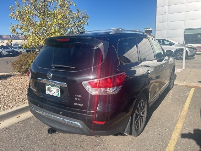 2016 Nissan Pathfinder SL