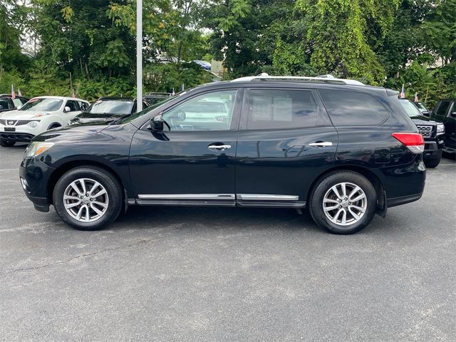 2016 Nissan Pathfinder SL