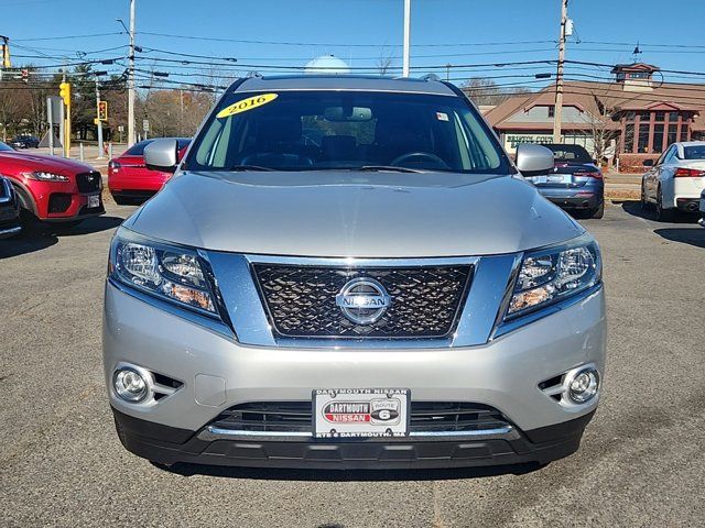 2016 Nissan Pathfinder SL