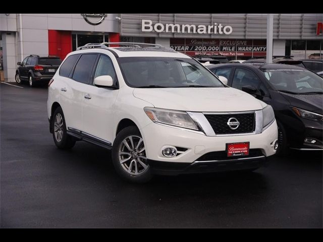 2016 Nissan Pathfinder SL