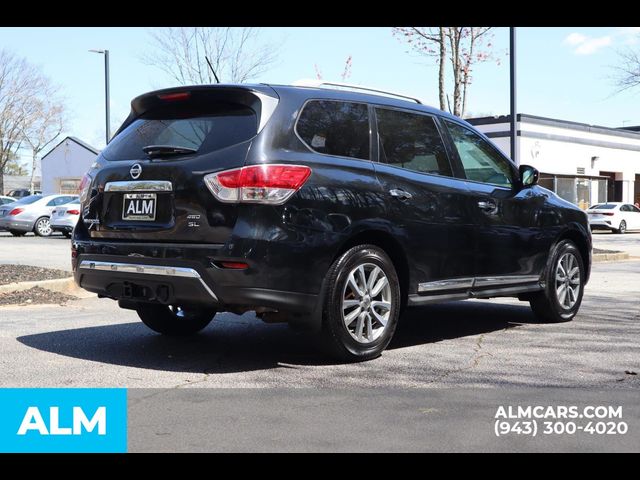 2016 Nissan Pathfinder SL