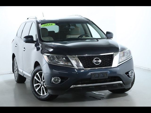 2016 Nissan Pathfinder SL