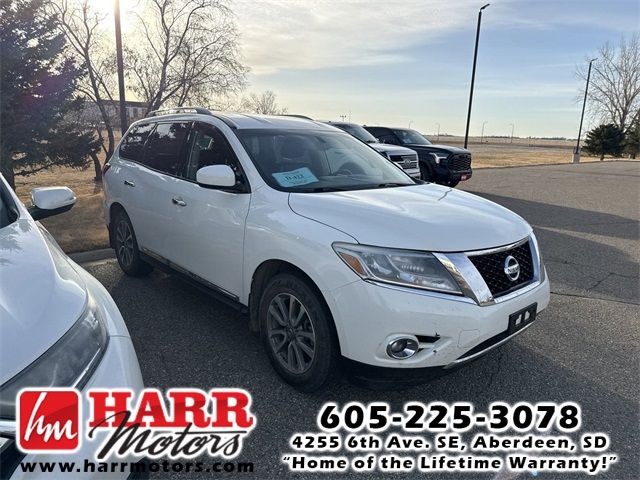 2016 Nissan Pathfinder SL