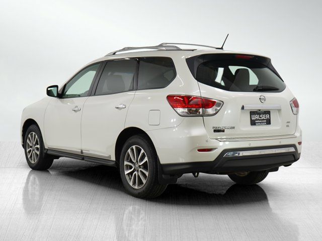 2016 Nissan Pathfinder SL