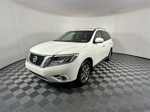 2016 Nissan Pathfinder SL