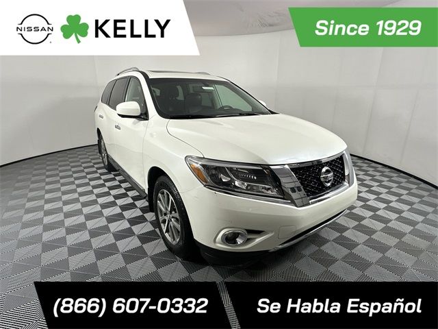 2016 Nissan Pathfinder SL